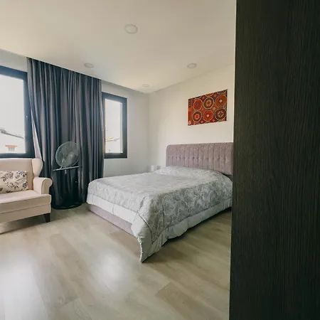 Perfect Family Modern In Iskele *